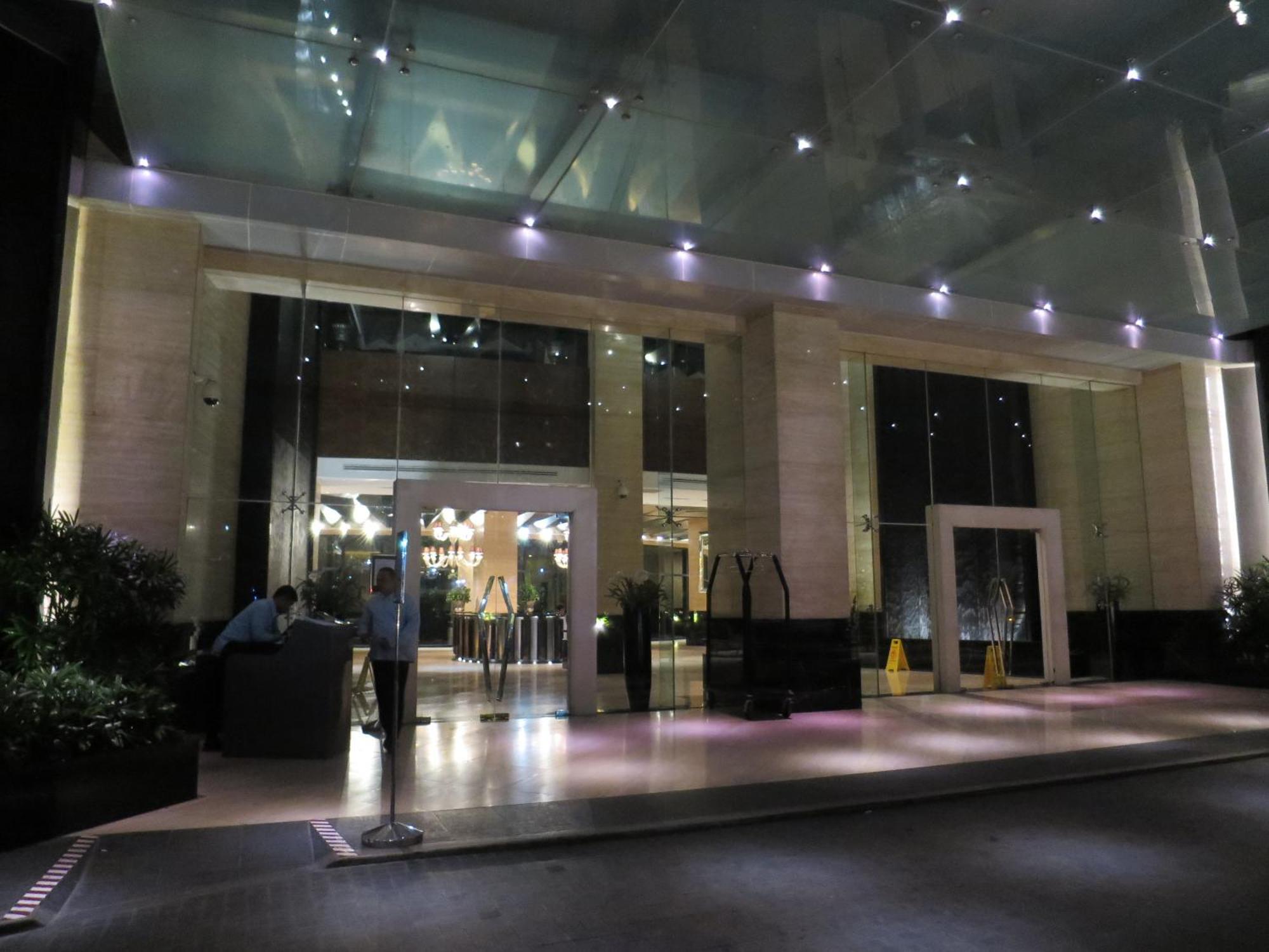 Apartment The Gramercy Residences Manila