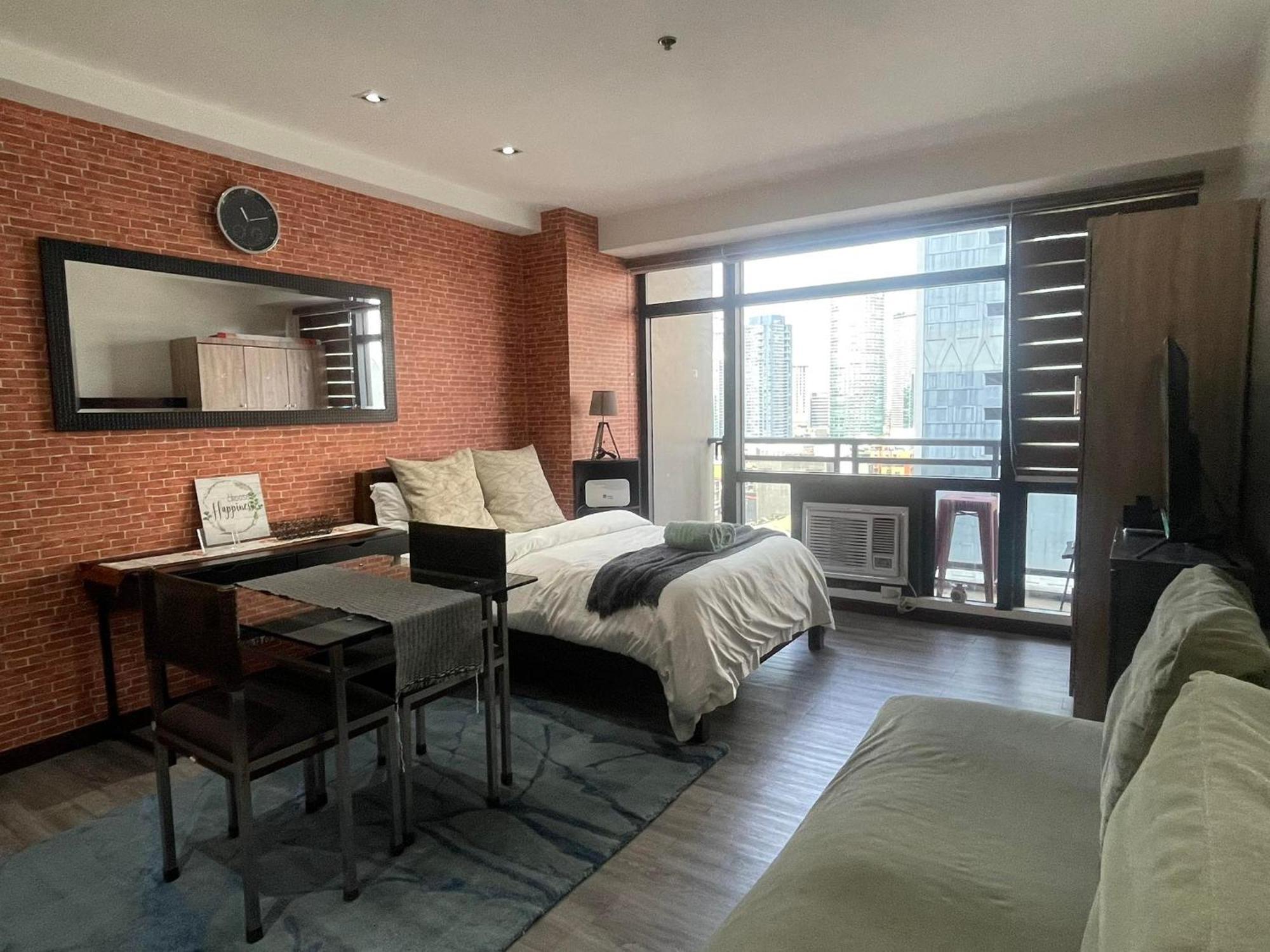 The Gramercy Residences *